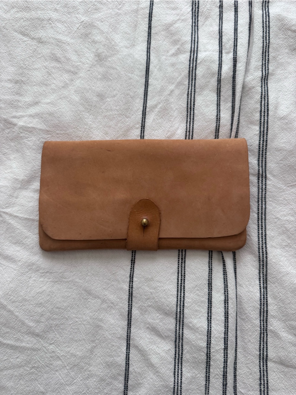 Classic Tan Leather Wallet Clutch